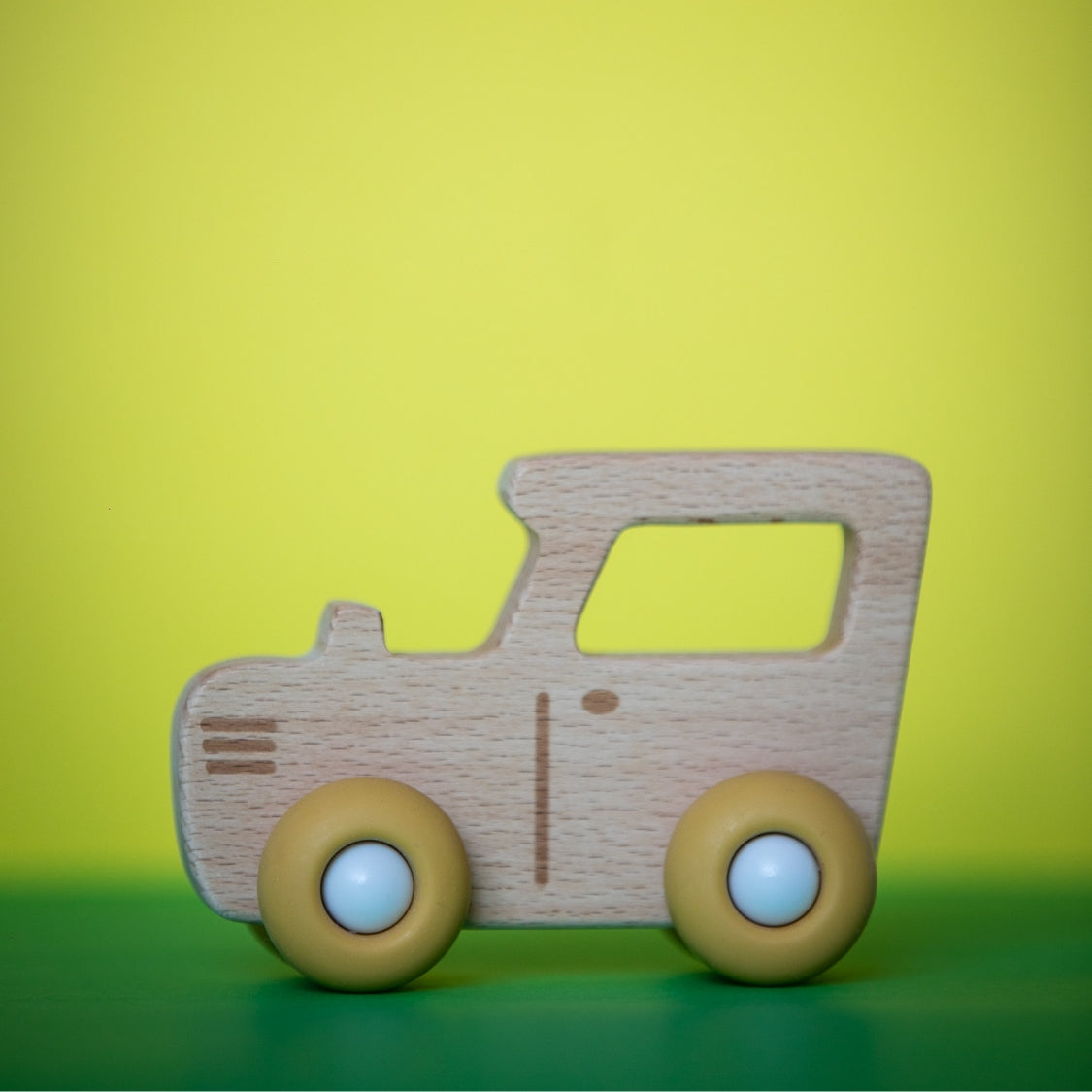 Tracteur en Bois & Silicone