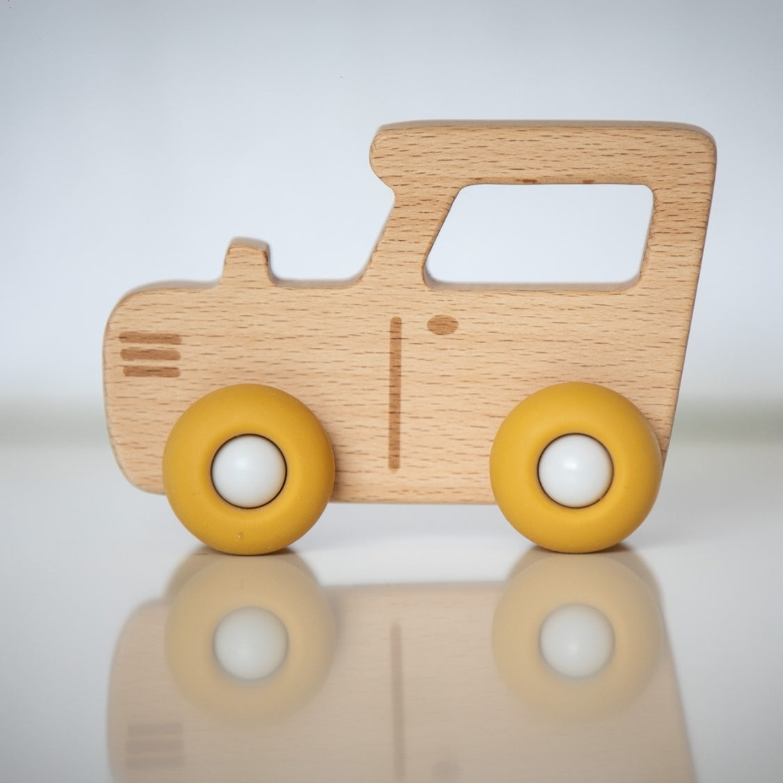 Tracteur en Bois & Silicone